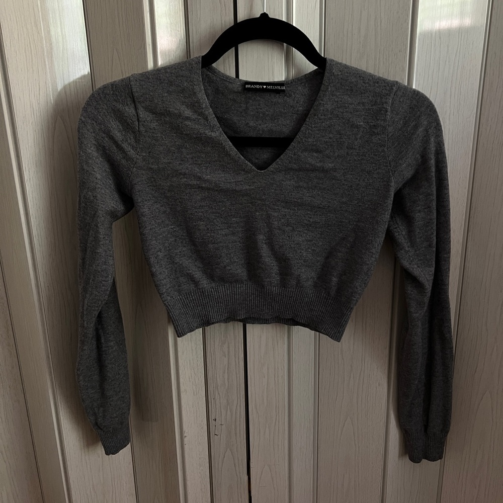 Brandy melville v neck long sleeve